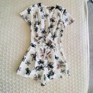 "Ecru lab" White/Floral Romper